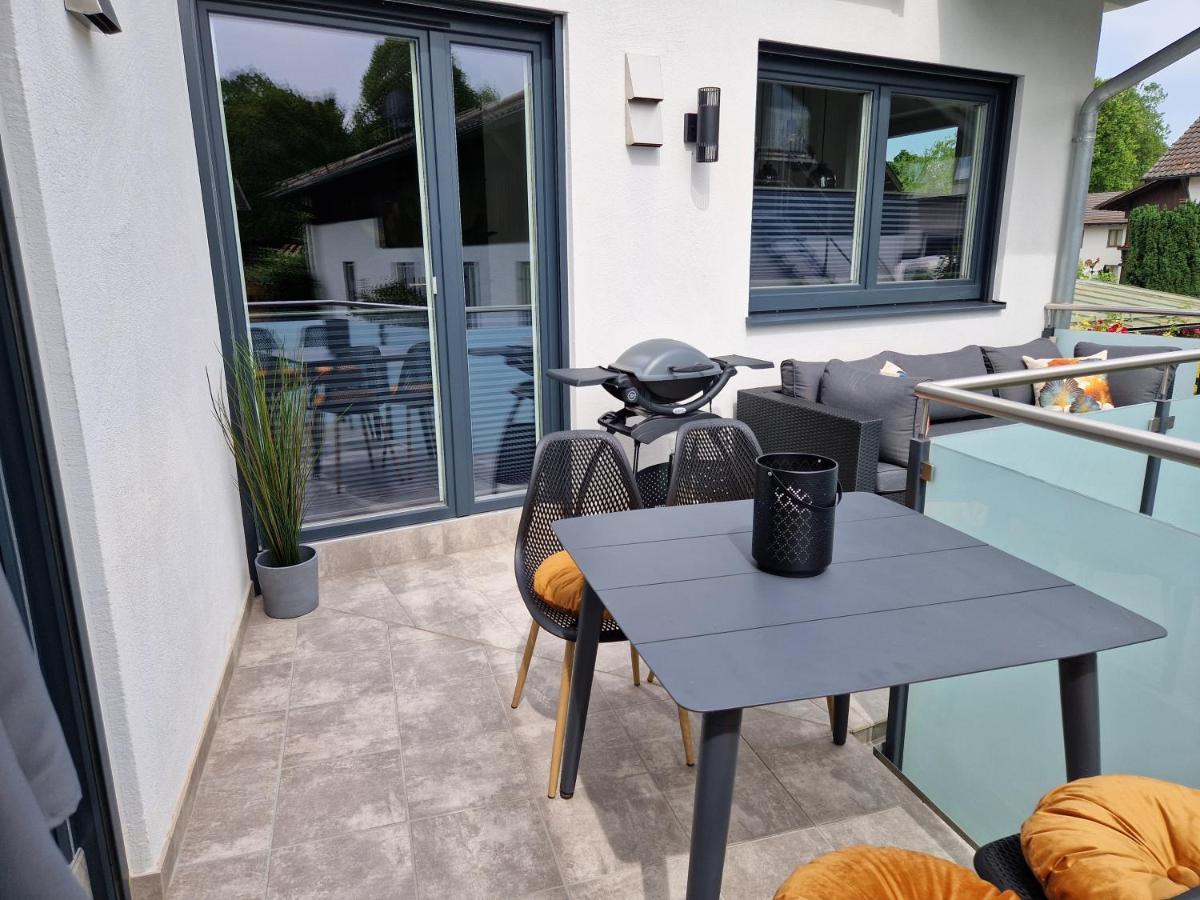Fenjoy: Ferienapartment Mit Balkon / Zentral / Bbq Bernau am Chiemsee Exterior foto